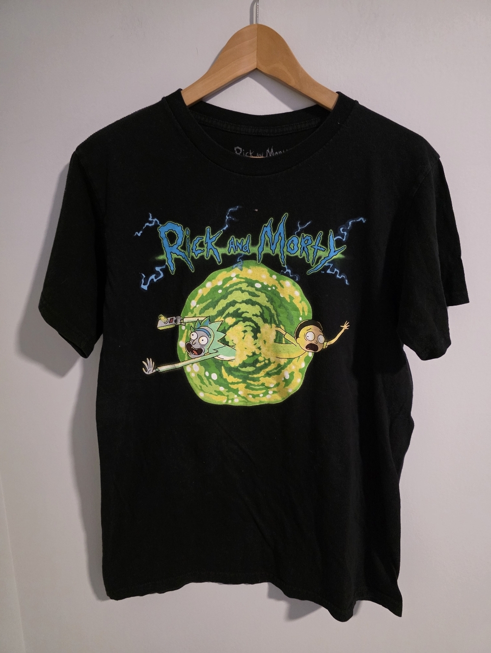 Rick and Morty Portal Graphic T-Shirt Black Size M Adult Swim Cartoon Tee - Picture 2 of 9